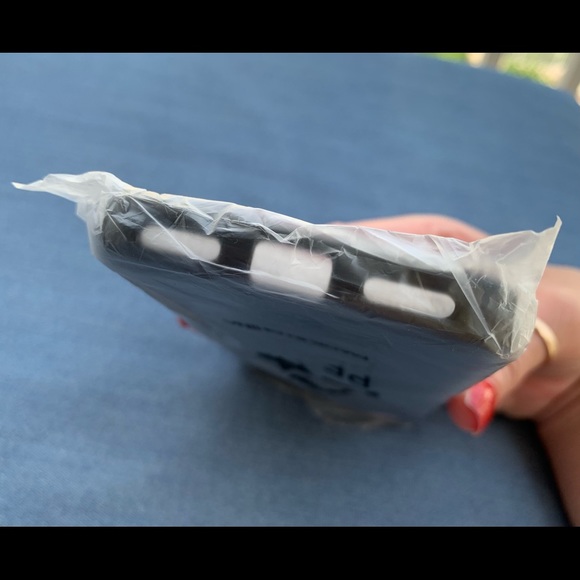 PROTECTIVE SOFT CASE FOR XIAOMI REDMI 7A (Gift with Purchase) - Picture 6 of 6